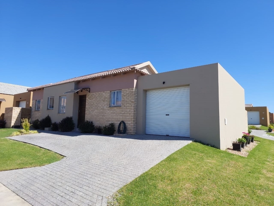 To Let 2 Bedroom Property for Rent in Mooikloof Country Estate Western Cape